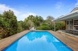 https://images.listonce.com.au/custom/160x/listings/22-brendan-avenue-doncaster-vic-3108/785/01179785_img_12.jpg?RBzIooKiAjQ