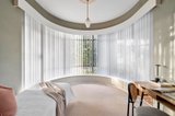 https://images.listonce.com.au/custom/160x/listings/22-burke-road-north-ivanhoe-east-vic-3079/602/01690602_img_07.jpg?HCQHCNyHgGA