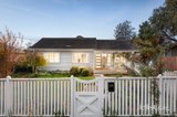 https://images.listonce.com.au/custom/160x/listings/22-byron-road-kilsyth-vic-3137/950/01905950_img_01.jpg?lzYCpSI8Yx8