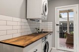 https://images.listonce.com.au/custom/160x/listings/22-byron-road-kilsyth-vic-3137/950/01905950_img_11.jpg?7NK_yVxunOU