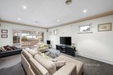 https://images.listonce.com.au/custom/160x/listings/22-byron-street-moonee-ponds-vic-3039/993/01369993_img_09.jpg?Ny72L4Y5v8c