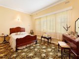 https://images.listonce.com.au/custom/160x/listings/22-cairo-road-mont-albert-north-vic-3129/851/01683851_img_05.jpg?jc7U3m1OgLQ