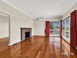 https://images.listonce.com.au/custom/160x/listings/22-campbell-parade-box-hill-south-vic-3128/682/01988682_img_03.jpg?1cLhso-ANEk
