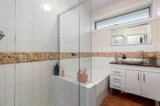 https://images.listonce.com.au/custom/160x/listings/22-capitol-avenue-mckinnon-vic-3204/742/01177742_img_09.jpg?Fw3VZpyHRBs