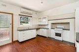 https://images.listonce.com.au/custom/160x/listings/22-carol-street-castlemaine-vic-3450/797/01097797_img_07.jpg?xhO1c6mcjMU