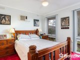 https://images.listonce.com.au/custom/160x/listings/22-carole-avenue-chirnside-park-vic-3116/509/01526509_img_06.jpg?yXprJAd1x6k