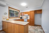 https://images.listonce.com.au/custom/160x/listings/22-cartledge-avenue-mount-clear-vic-3350/533/01904533_img_01.jpg?bPdY1xc-LPg