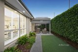 https://images.listonce.com.au/custom/160x/listings/22-cavalier-street-bentleigh-east-vic-3165/284/01321284_img_10.jpg?nthflcF8Dpc