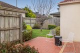 https://images.listonce.com.au/custom/160x/listings/22-charles-street-bentleigh-east-vic-3165/376/01574376_img_10.jpg?oVsdT9fC2Xc