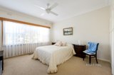 https://images.listonce.com.au/custom/160x/listings/22-charming-street-hampton-east-vic-3188/349/01062349_img_08.jpg?oM5hvkcswo8