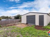 https://images.listonce.com.au/custom/160x/listings/22-cheriton-drive-mooroolbark-vic-3138/877/01524877_img_14.jpg?zE-505VxcK4