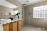 https://images.listonce.com.au/custom/160x/listings/22-cooloongatta-road-camberwell-vic-3124/650/01809650_img_06.jpg?VW1CPkAjjks