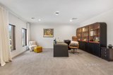https://images.listonce.com.au/custom/160x/listings/22-durward-avenue-glen-waverley-vic-3150/028/01680028_img_09.jpg?mAZff7QlxPk