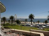 https://images.listonce.com.au/custom/160x/listings/22-eastern-beach-road-geelong-vic-3220/734/01699734_img_07.jpg?Dapy30IVRLw