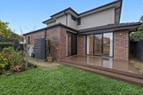 https://images.listonce.com.au/custom/160x/listings/22-elmhurst-road-blackburn-vic-3130/519/01905519_img_10.jpg?WgLVsZP_3D0