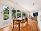 https://images.listonce.com.au/custom/160x/listings/22-evelina-street-balwyn-vic-3103/375/01685375_img_03.jpg?VC6RZTeVaow