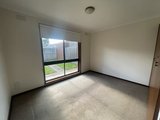 https://images.listonce.com.au/custom/160x/listings/22-everett-close-herne-hill-vic-3218/097/01747097_img_04.jpg?RjL_-ea-n60