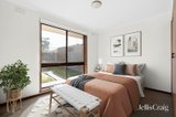 https://images.listonce.com.au/custom/160x/listings/22-everett-close-herne-hill-vic-3218/848/01768848_img_03.jpg?1Lew5QMENQ4