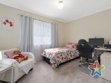 https://images.listonce.com.au/custom/160x/listings/22-faraday-road-croydon-south-vic-3136/616/01525616_img_09.jpg?U-vNeR9wWKw