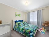 https://images.listonce.com.au/custom/160x/listings/22-faraday-road-croydon-south-vic-3136/616/01525616_img_10.jpg?rFIeY-k4qAY