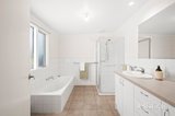https://images.listonce.com.au/custom/160x/listings/22-fernhill-road-mount-evelyn-vic-3796/459/01816459_img_17.jpg?2vqowujUZmo