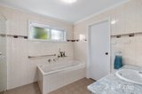 https://images.listonce.com.au/custom/160x/listings/22-frank-street-eltham-vic-3095/240/01877240_img_08.jpg?tWZBSnjEHkc