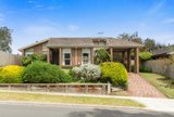 https://images.listonce.com.au/custom/160x/listings/22-gattinara-drive-frankston-vic-3199/472/01605472_img_01.jpg?KXhfjaQfKc8