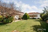https://images.listonce.com.au/custom/160x/listings/22-gowrie-street-bentleigh-east-vic-3165/976/01980976_img_10.jpg?bQMb-JPLo1Q