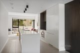 https://images.listonce.com.au/custom/160x/listings/22-graham-street-albert-park-vic-3206/218/01418218_img_03.jpg?aMvgh0kX4ZQ