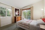 https://images.listonce.com.au/custom/160x/listings/22-greenmeyer-court-greensborough-vic-3088/955/01039955_img_07.jpg?S5O_yNnu-4k