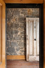 https://images.listonce.com.au/custom/160x/listings/22-greeves-street-fitzroy-vic-3065/413/01691413_img_08.jpg?nAQSNFsyh2g