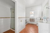 https://images.listonce.com.au/custom/160x/listings/22-hamlyn-avenue-hamlyn-heights-vic-3215/129/01916129_img_09.jpg?bV2olJ6XnB4