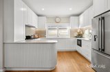 https://images.listonce.com.au/custom/160x/listings/22-hamlyn-avenue-hamlyn-heights-vic-3215/129/01916129_img_17.jpg?mMepCxrM3bU