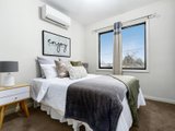 https://images.listonce.com.au/custom/160x/listings/22-harcourt-street-blackburn-north-vic-3130/046/01064046_img_08.jpg?Mb1zE6M7zuk