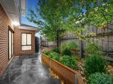 https://images.listonce.com.au/custom/160x/listings/22-harcourt-street-blackburn-north-vic-3130/046/01064046_img_10.jpg?ATJg0U-qpQE