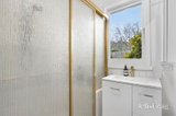 https://images.listonce.com.au/custom/160x/listings/22-haros-avenue-nunawading-vic-3131/589/01956589_img_09.jpg?sv-ml4iCc2o