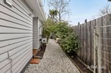 https://images.listonce.com.au/custom/160x/listings/22-haros-avenue-nunawading-vic-3131/589/01956589_img_12.jpg?NvzRgwA1JGQ