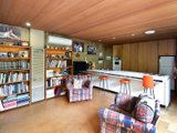 https://images.listonce.com.au/custom/160x/listings/22-heathfield-court-newtown-vic-3220/179/01699179_img_04.jpg?ZjrsNfgogbw