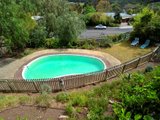 https://images.listonce.com.au/custom/160x/listings/22-heathfield-court-newtown-vic-3220/179/01699179_img_09.jpg?iN2Ed30TBDk