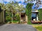 https://images.listonce.com.au/custom/160x/listings/22-heathfield-court-newtown-vic-3220/179/01699179_img_10.jpg?lxJWVPL8DxY