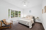 https://images.listonce.com.au/custom/160x/listings/22-hepburn-road-daylesford-vic-3460/440/01986440_img_05.jpg?Du5Sf3ZtodI