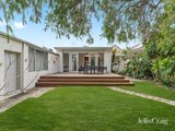https://images.listonce.com.au/custom/160x/listings/22-highview-road-bentleigh-east-vic-3165/739/01970739_img_13.jpg?5OxjJgoGGQc