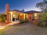 https://images.listonce.com.au/custom/160x/listings/22-hillview-drive-kilsyth-vic-3137/143/01524143_img_01.jpg?oma2bmzbQ38