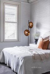 https://images.listonce.com.au/custom/160x/listings/22-hope-st-south-yarra-vic-3141/729/01732729_img_04.jpg?UaHUNRQgq1o