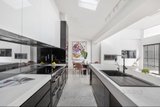 https://images.listonce.com.au/custom/160x/listings/22-hope-st-south-yarra-vic-3141/729/01732729_img_12.jpg?yoTiUESFOYQ