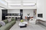 https://images.listonce.com.au/custom/160x/listings/22-hope-street-south-yarra-vic-3141/970/01716970_img_03.jpg?PMgXYAS8lNY