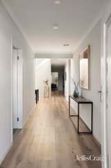 https://images.listonce.com.au/custom/160x/listings/22-horning-street-doreen-vic-3754/012/01768012_img_04.jpg?5VD3FmHl9es
