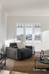 https://images.listonce.com.au/custom/160x/listings/22-horning-street-doreen-vic-3754/012/01768012_img_16.jpg?9D1ojKmwHYc