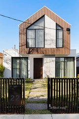 https://images.listonce.com.au/custom/160x/listings/22-howitt-street-northcote-vic-3070/150/01717150_img_25.jpg?ffxRx7Z5rdg