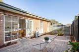 https://images.listonce.com.au/custom/160x/listings/22-hurter-street-blackburn-south-vic-3130/665/01521665_img_08.jpg?tXZAXF5E8CI